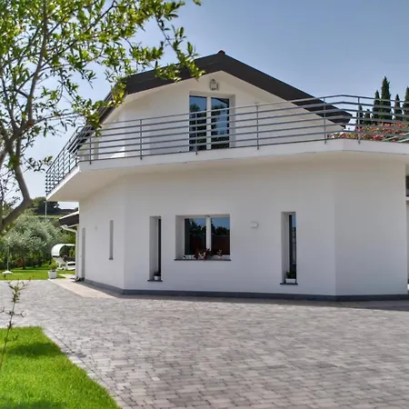 Dedalisa By Holidayngo Villa Acireale