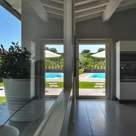 Villa Dedalisa By Holidayngo Acireale