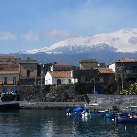 Villa Dedalisa By Holidayngo Acireale