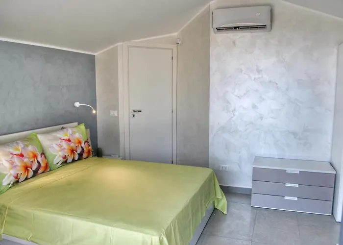 Villa Dedalisa By Holidayngo