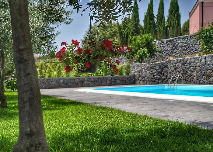 Villa Dedalisa By Holidayngo *